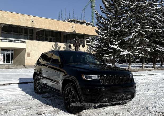 Jeep Grand Cherokee 2021 — լուսանկար 3