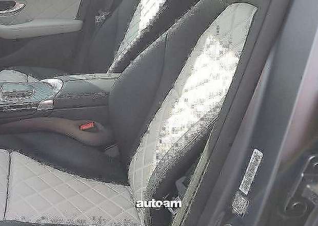 Mercedes-Benz GLC 300 2021 — photo 13