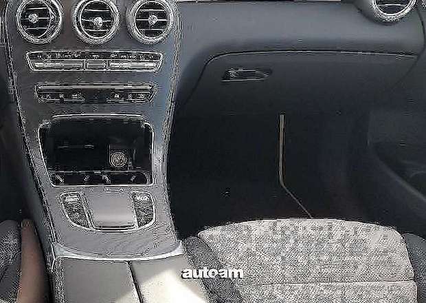 Mercedes-Benz GLC 300 2021 — photo 14