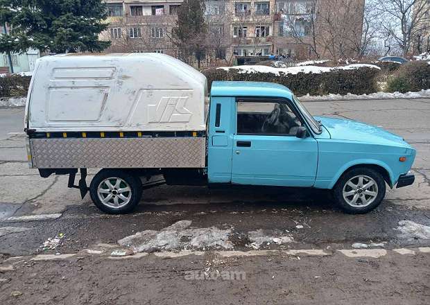 VAZ (Lada) 2107 2000 — լուսանկար 8