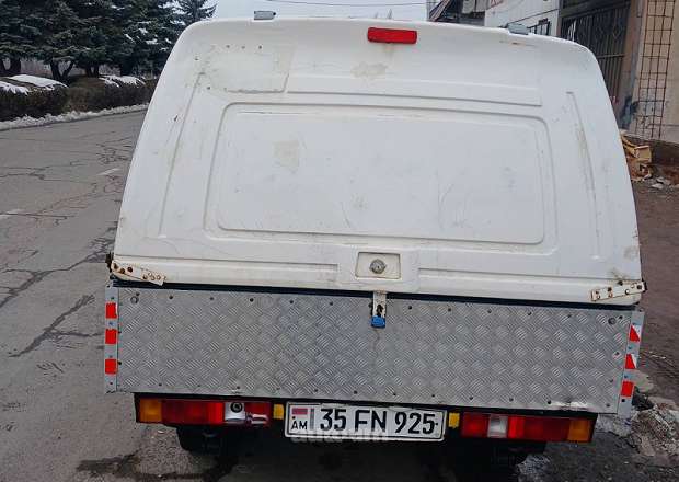 VAZ (Lada) 2107 2000 — լուսանկար 5