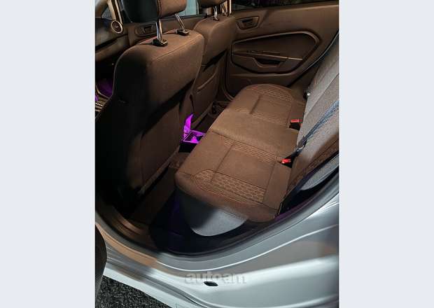 Ford Fiesta 2019 — photo 10