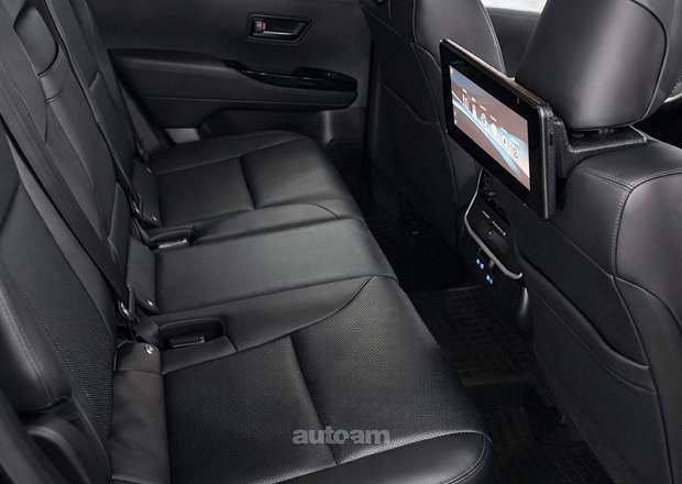 Toyota Land Cruiser 300