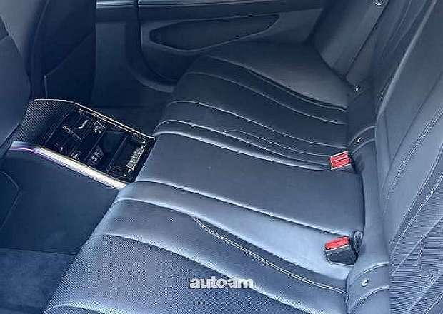 BMW 850