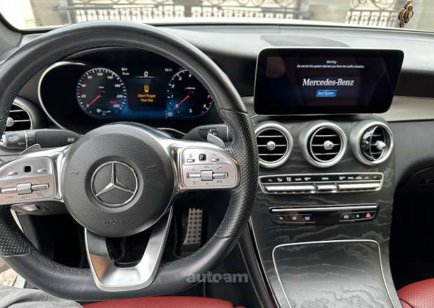 Mercedes-Benz GLC 300 2020 — photo 6