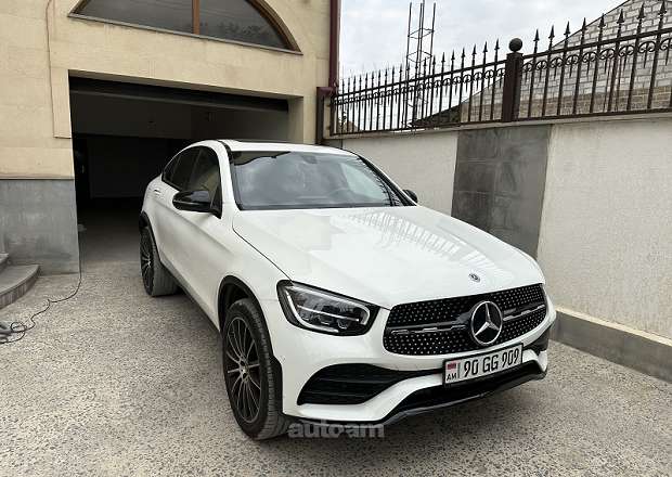 Mercedes-Benz GLC 300 2020 — photo 2