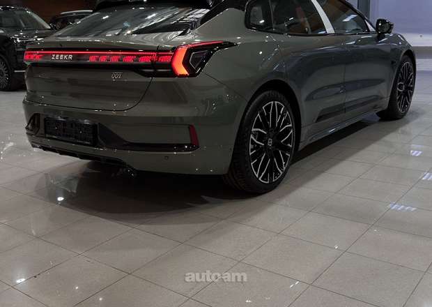 Zeekr 001