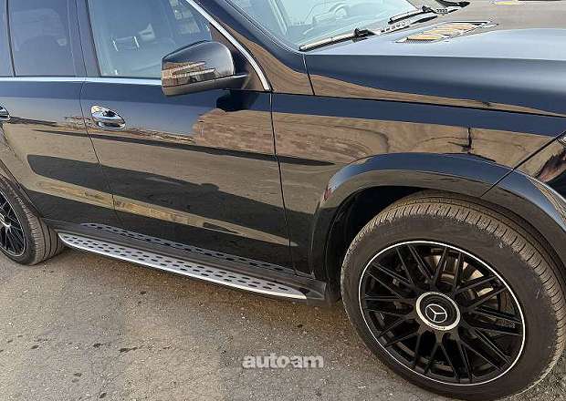 Mercedes-Benz GLS 450