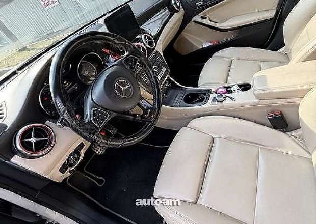 Mercedes-Benz CLA 250
