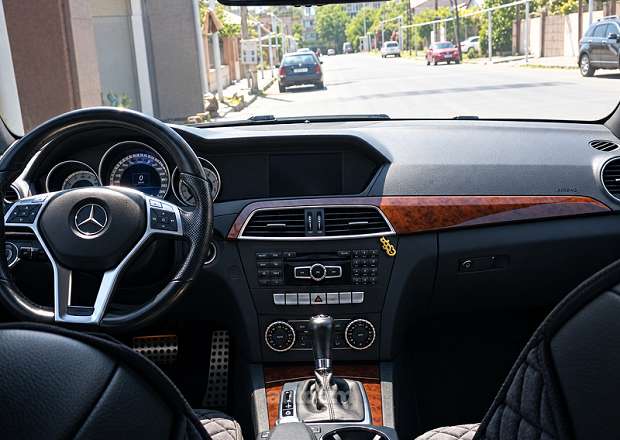 Mercedes-Benz C 180 2013 — լուսանկար 4