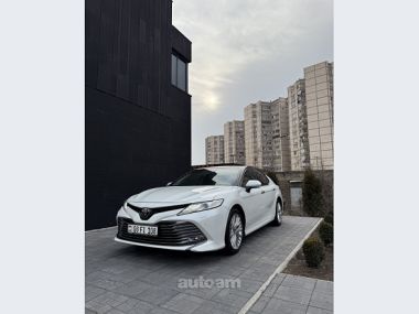 Toyota Camry  2021 