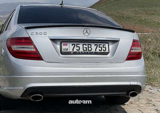 Mercedes-Benz C 300
