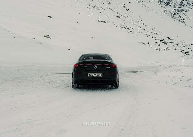 Mercedes-Benz CLA 200