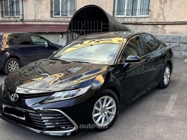 Toyota Camry  2021 