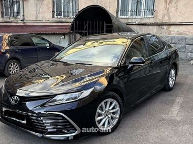 Toyota Camry  2021 