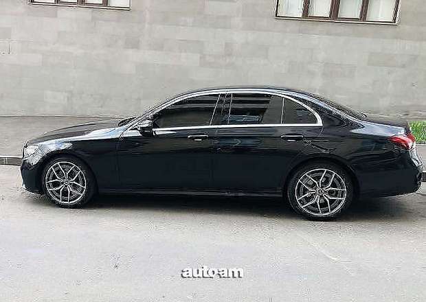 Mercedes-Benz E-Class 2020 — լուսանկար 3