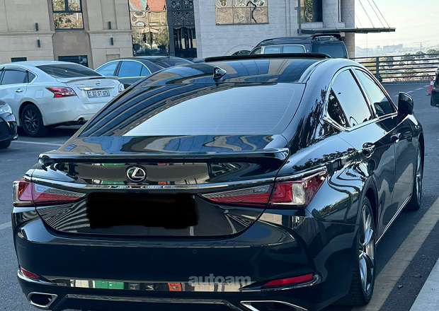Lexus ES 350