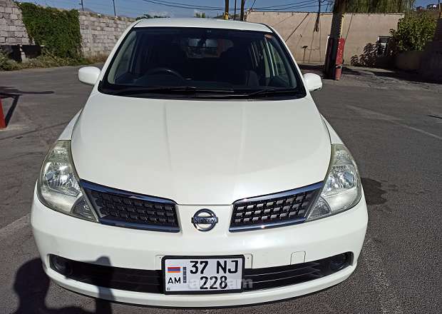 Nissan Tiida 2007 — լուսանկար 6