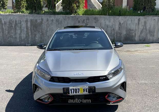 Kia Forte 2023 — լուսանկար 1