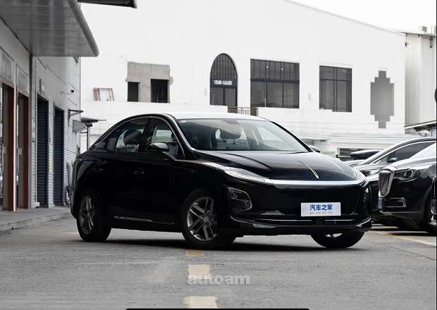 Hongqi E-QM5