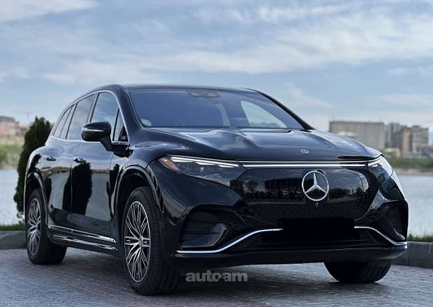 Mercedes-Benz EQS SUV