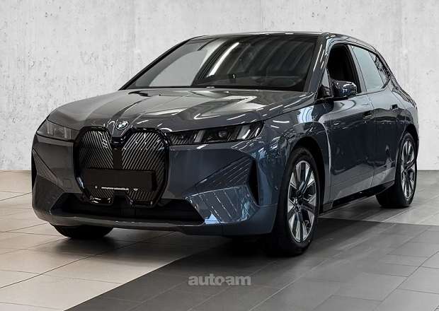 BMW iX