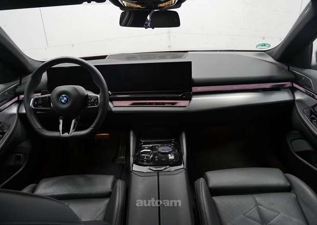 BMW i5