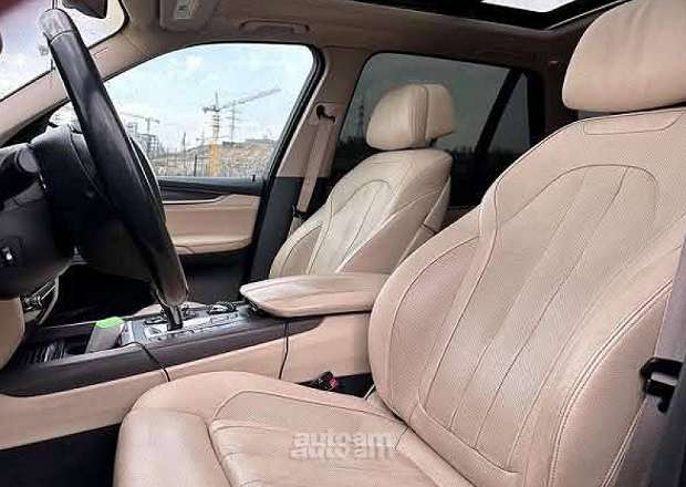 BMW X5 2016 — photo 8