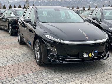 Hongqi E-QM5 2025 — миниатюра 1