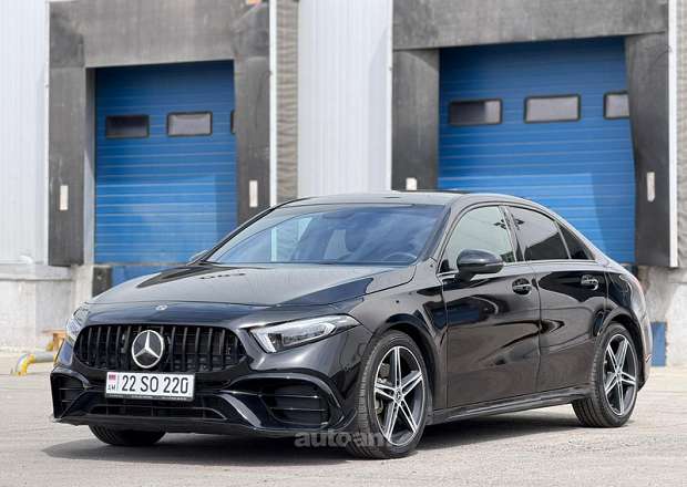 Mercedes-Benz A 220