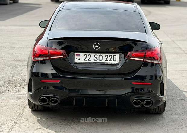 Mercedes-Benz A 220
