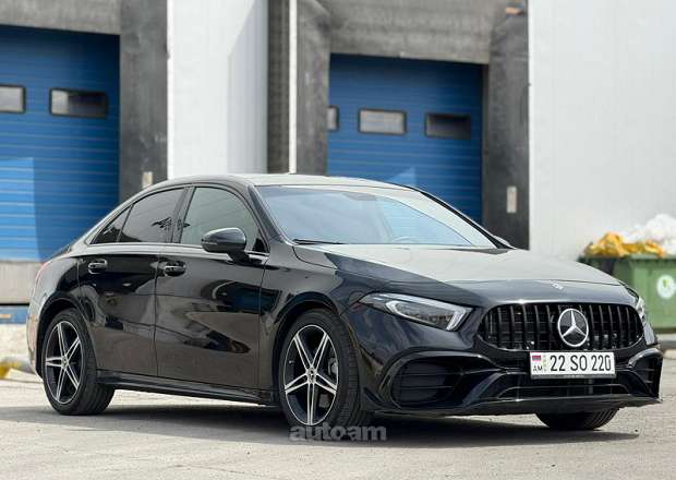 Mercedes-Benz A 220