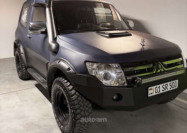 Mitsubishi Pajero 2008 — photo 2