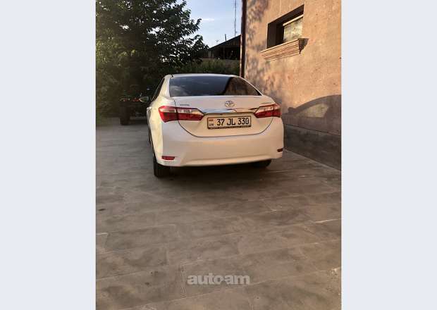Toyota Corolla 2014 — լուսանկար 4
