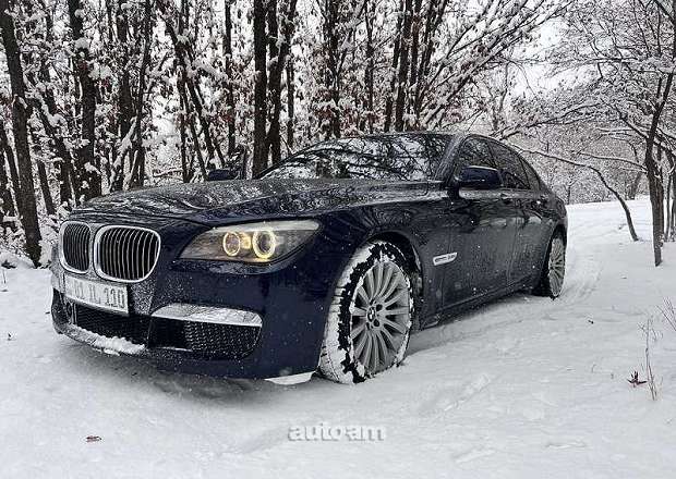BMW 750
