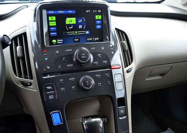 Chevrolet Volt 2014 — photo 8
