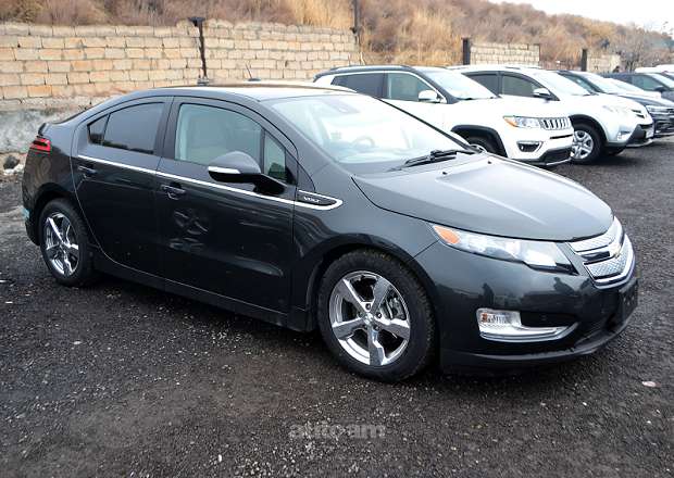 Chevrolet Volt 2014 — photo 4