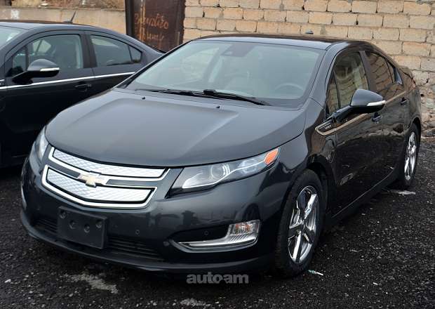Chevrolet Volt 2014 — photo 3