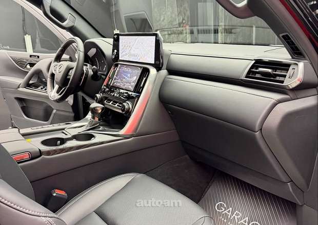 Lexus LX 500d