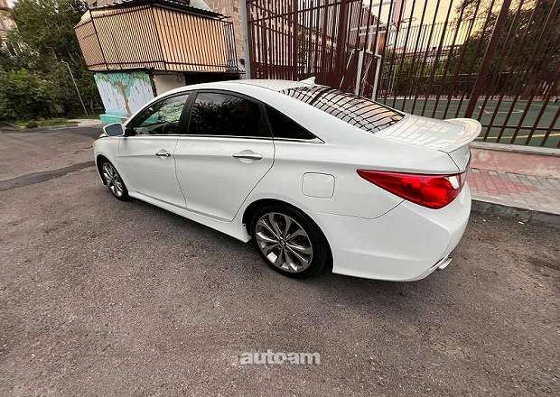 Hyundai Sonata 2014 — լուսանկար 2
