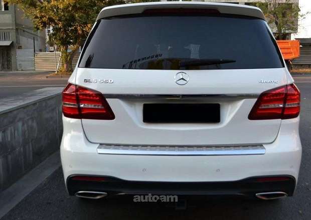 Mercedes-Benz GLS 500