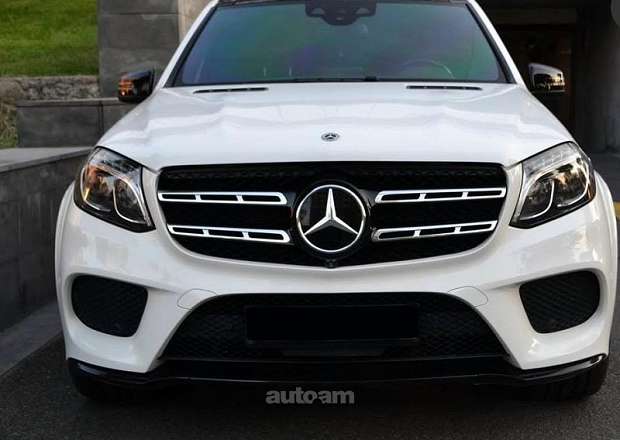 Mercedes-Benz GLS 500