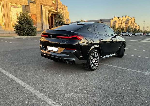 BMW X6