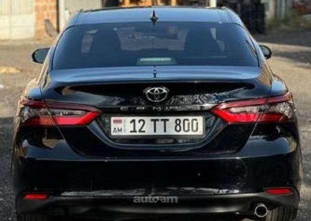 Toyota Camry 2021 — լուսանկար 4