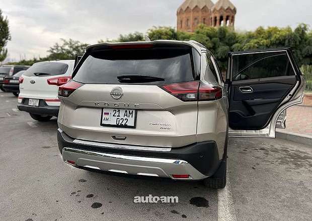 Nissan Rogue 2021 — լուսանկար 2