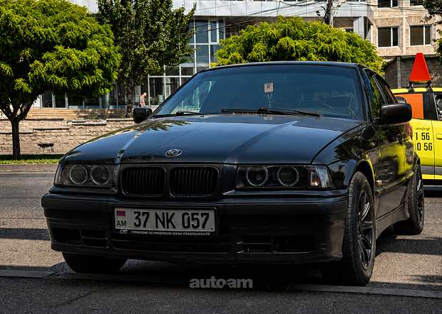 BMW 318 1995 — լուսանկար 1