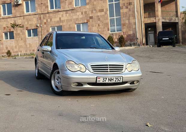 Mercedes-Benz C 180 2002 — լուսանկար 2