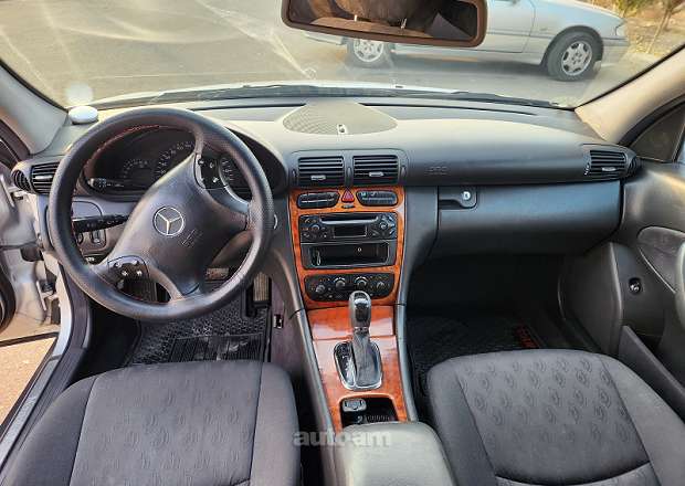 Mercedes-Benz C 180 2002 — լուսանկար 5