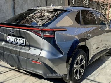 Toyota Bz4X 2024 — миниатюра 2