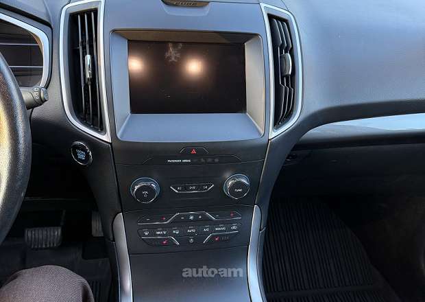 Ford Edge 2019 — фото 10